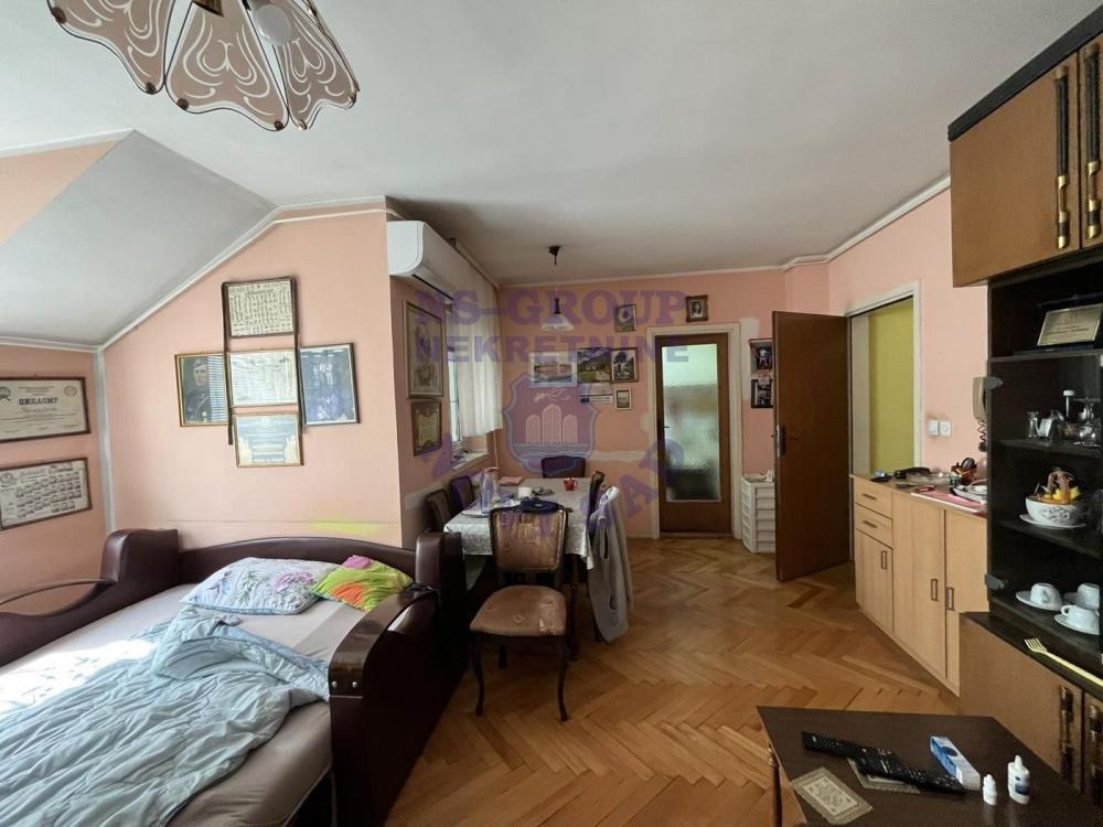 Slika 5 - Predstavljamo Vam dvosoban stan na lepoj lokaciji -59m2. Šifra: 547573