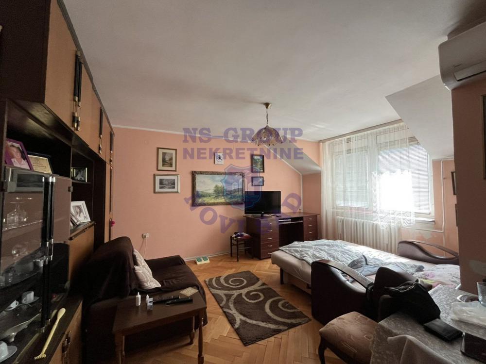 Slika 6 - Predstavljamo Vam dvosoban stan na lepoj lokaciji -59m2. Šifra: 547573