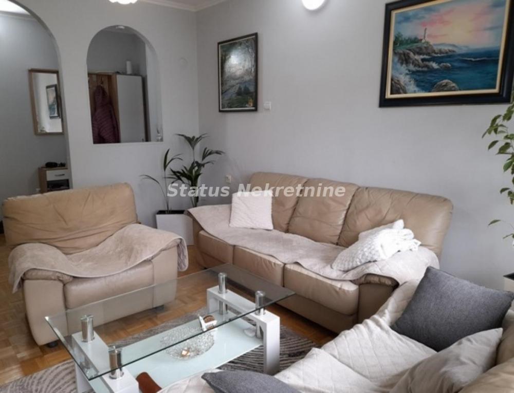 Slika 3 - Novi Sad - odličan dvoiposoban - Pasterova ulica