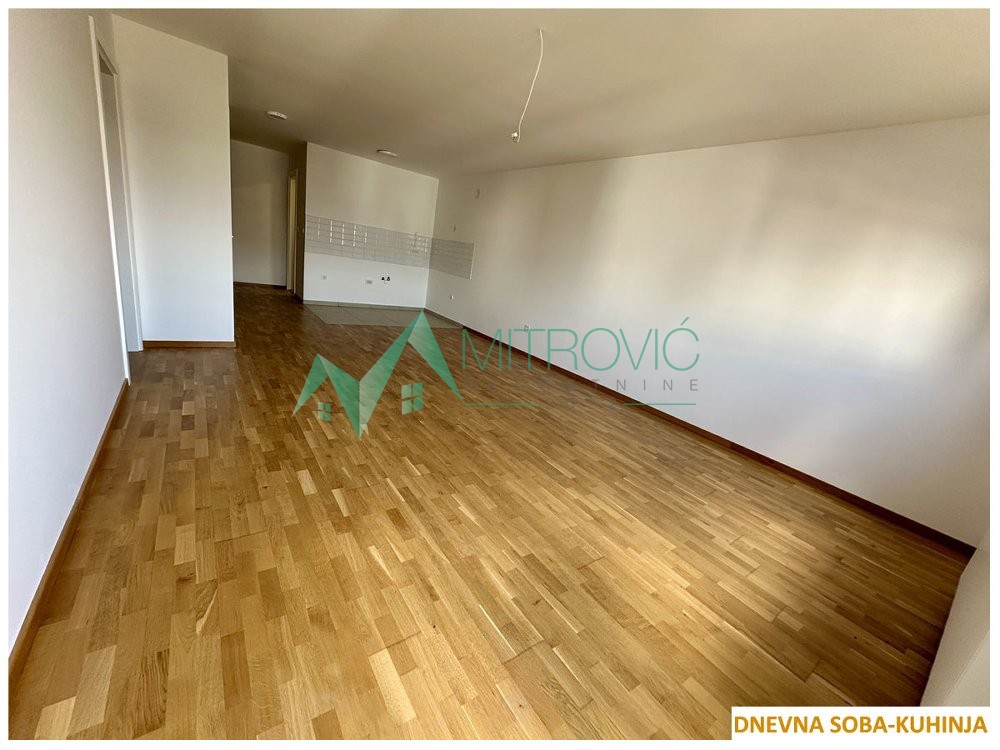 Slika 2 - Na prodaju – prostran duplex stan na Telepu, Novi Sad 