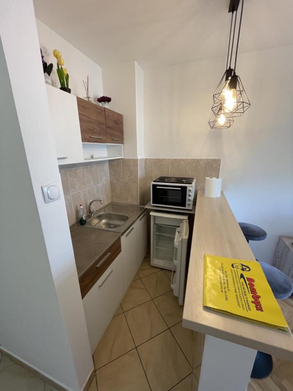 Slika 4 - Garsonjera 24m Cara Dušana PRODAJE SE