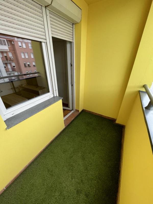 Slika 11 - Garsonjera 24m Cara Dušana PRODAJE SE