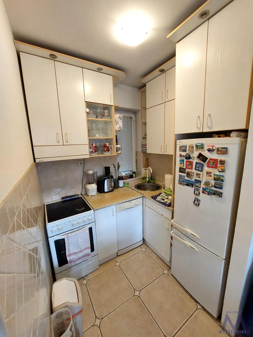 Slika 4 - Stan,NOVI SAD,NOVA DETELINARA,kv: 66, € 136000, ID: 1018839