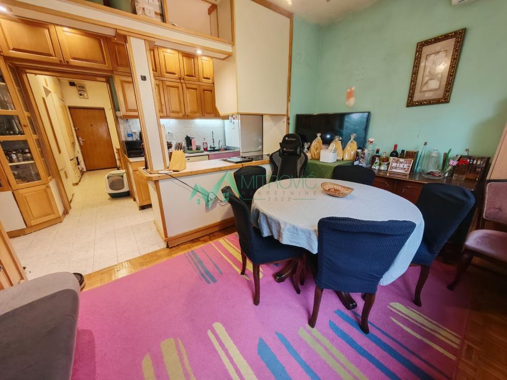 Glavna slika -Bulevar, 65m2. Dvoiposoban.  