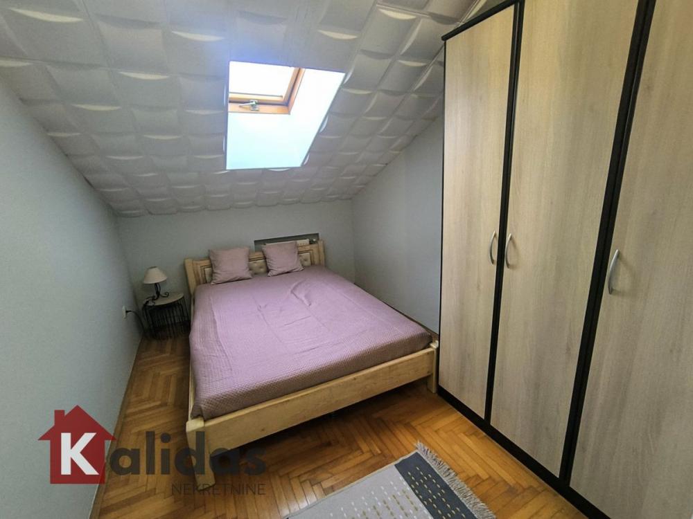 Slika 8 - Stan,NOVI SAD,CENTAR,kv: 35, € 97850, ID: 1007689
