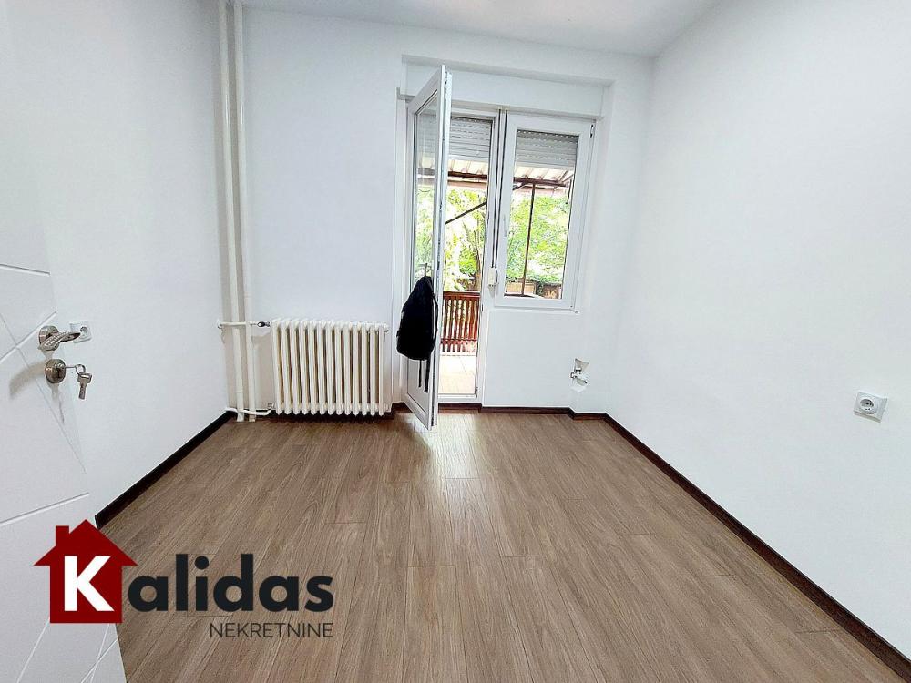 Slika 10 - Stan,NOVI SAD,GRBAVICA,kv: 52, € 144200, ID: 1007764