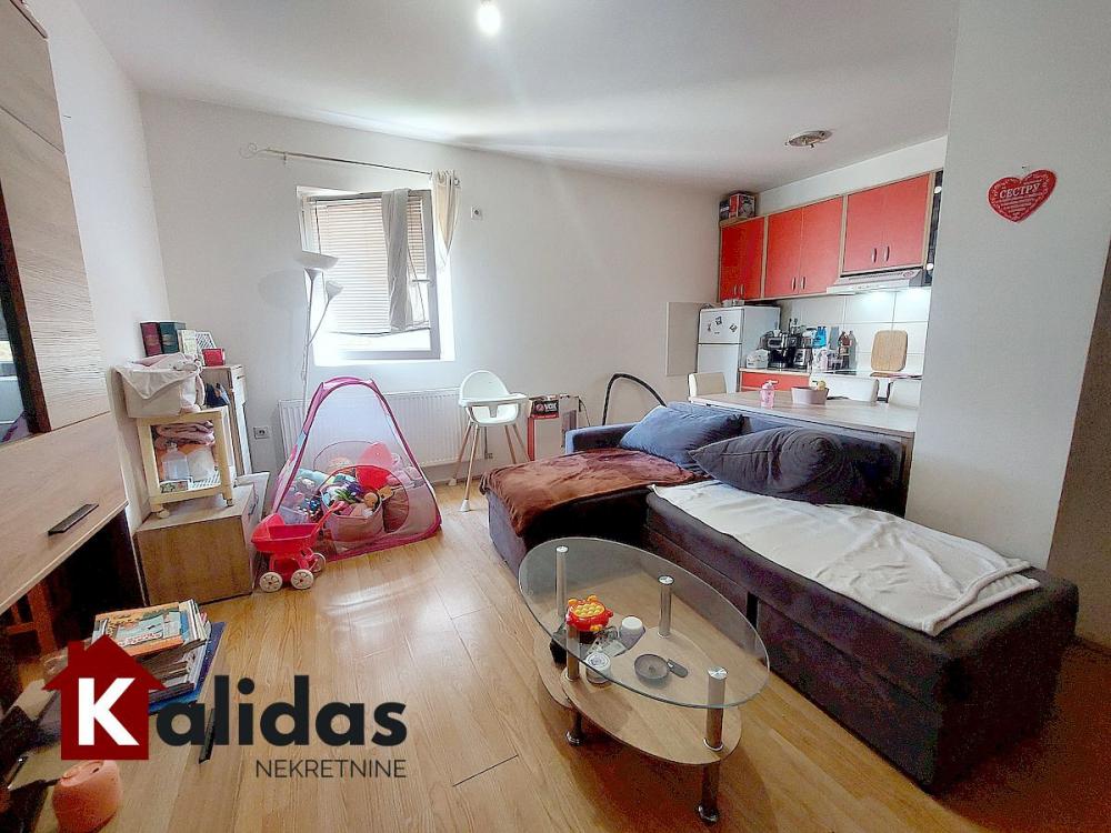 Slika 2 - Stan,NOVI SAD,TELEP,kv: 32, € 82400, ID: 1007741