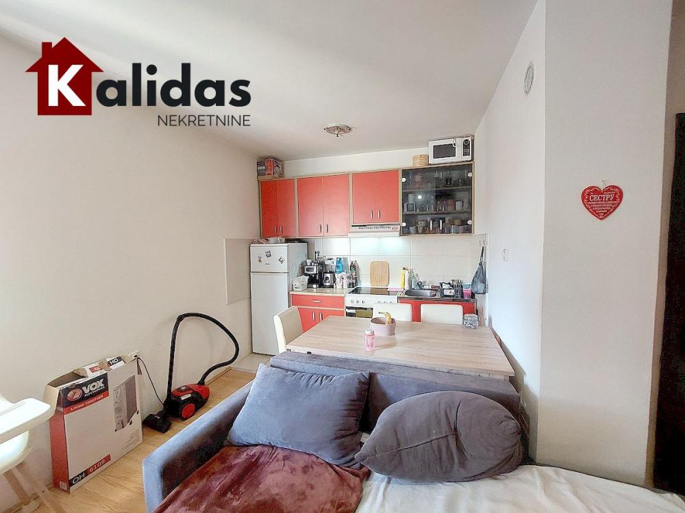 Slika 4 - Stan,NOVI SAD,TELEP,kv: 32, € 82400, ID: 1007741