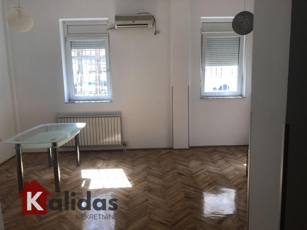 Slika 2 - Stan,NOVI SAD,GRBAVICA,kv: 51, € 126070, ID: 1007725