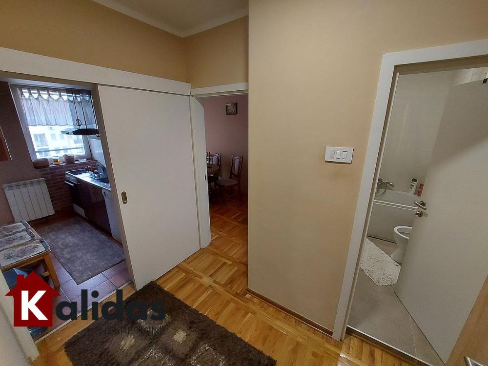 Slika 10 - Stan,NOVI SAD,BULEVAR EVROPE,kv: 99, € 175100, ID: 1004758