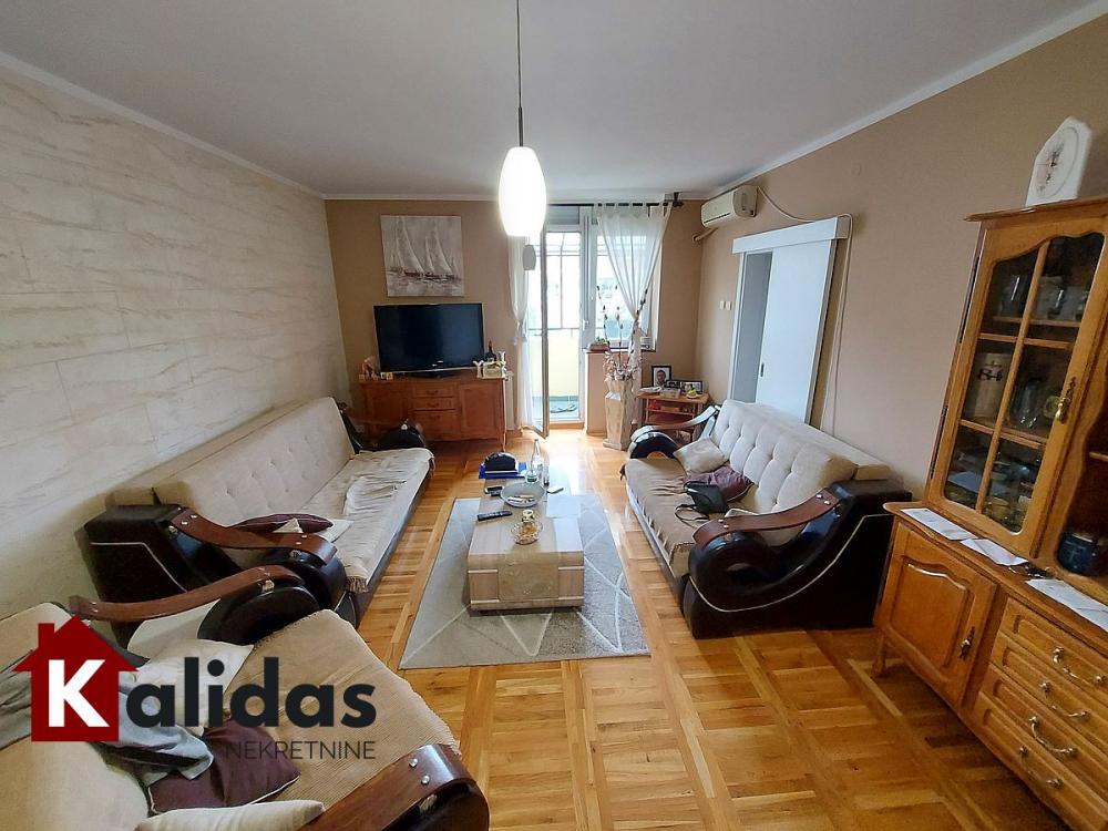 Slika 2 - Stan,NOVI SAD,BULEVAR EVROPE,kv: 99, € 175100, ID: 1004758