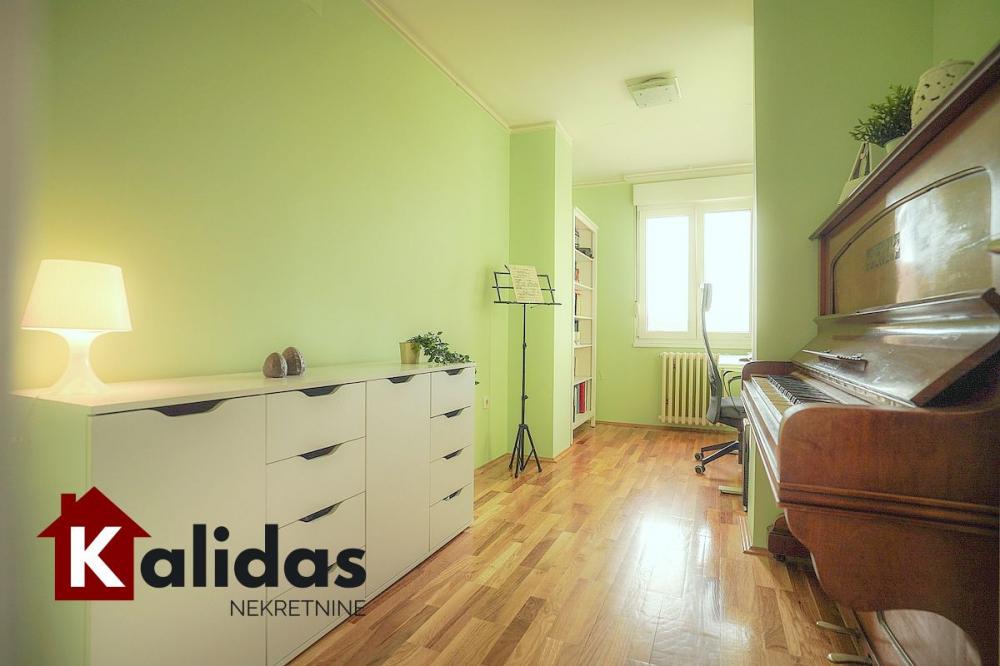 Slika 9 - Stan,NOVI SAD,LIMAN 4,kv: 69, € 194670, ID: 1007491