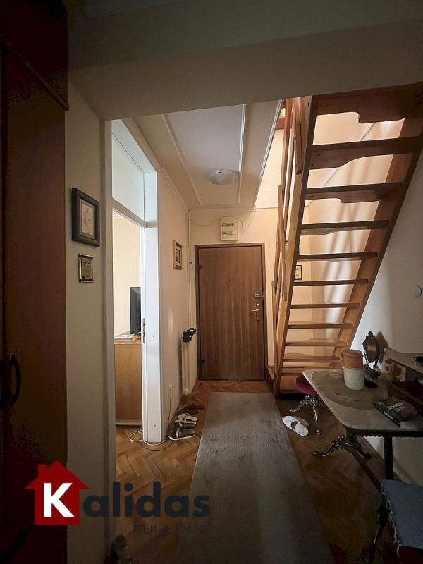 Slika 5 - Stan,NOVI SAD,BULEVAR,kv: 55, € 130000, ID: 1006963