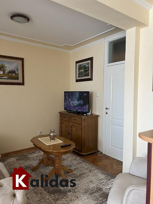Slika 3 - Stan,NOVI SAD,BULEVAR,kv: 55, € 130000, ID: 1006963