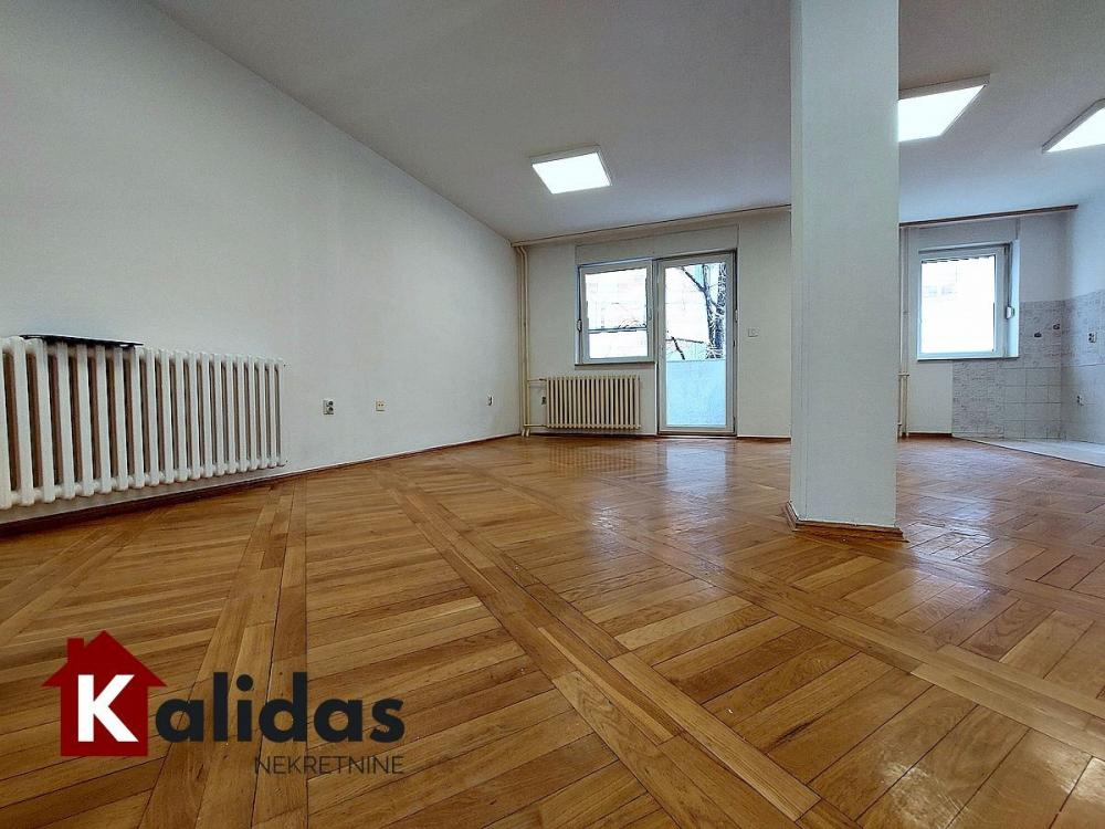 Slika 2 - Stan,NOVI SAD,CENTAR,kv: 96, € 247200, ID: 1007174