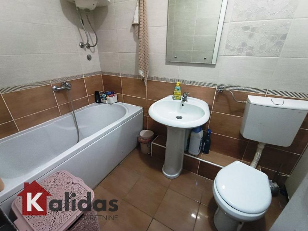 Slika 4 - Stan,NOVI SAD,CENTAR,kv: 43, € 149350, ID: 1007212