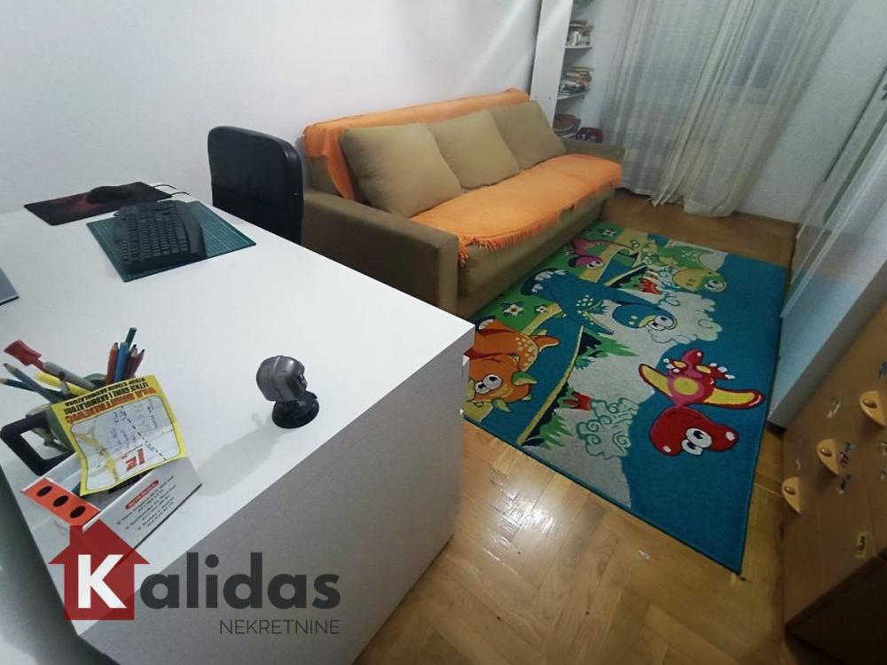 Slika 5 - Stan,NOVI SAD,CENTAR,kv: 43, € 149350, ID: 1007212