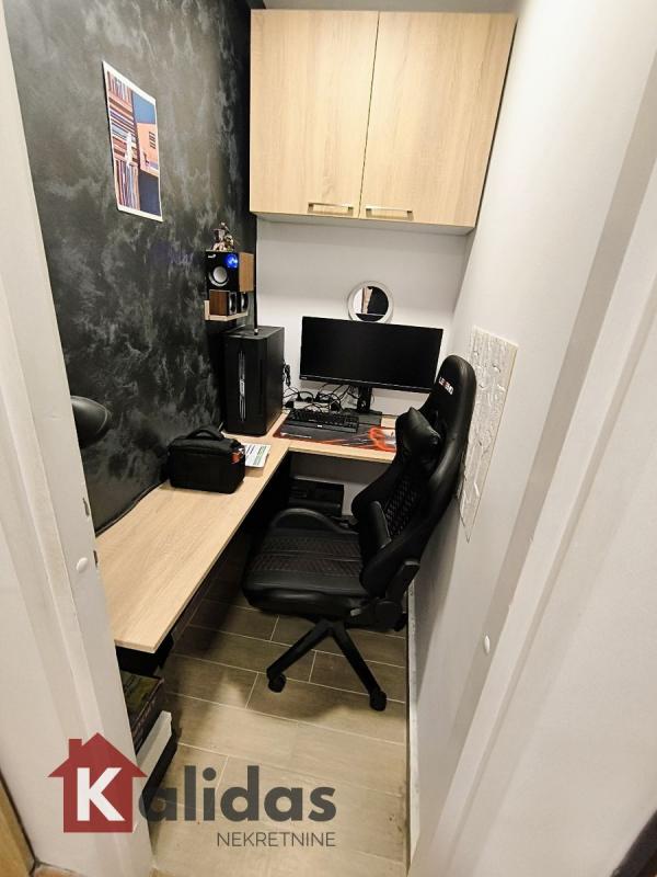 Slika 11 - Stan,NOVI SAD,LIMAN 4,kv: 53, € 161700, ID: 1007497