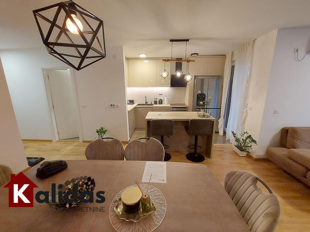 Slika 1 - Stan,NOVI SAD,TELEP,kv: 87, € 267800, ID: 1005092