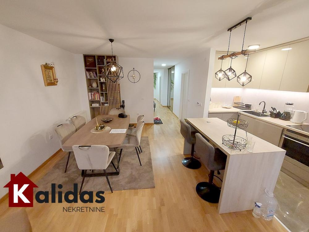 Slika 3 - Stan,NOVI SAD,TELEP,kv: 87, € 267800, ID: 1005092