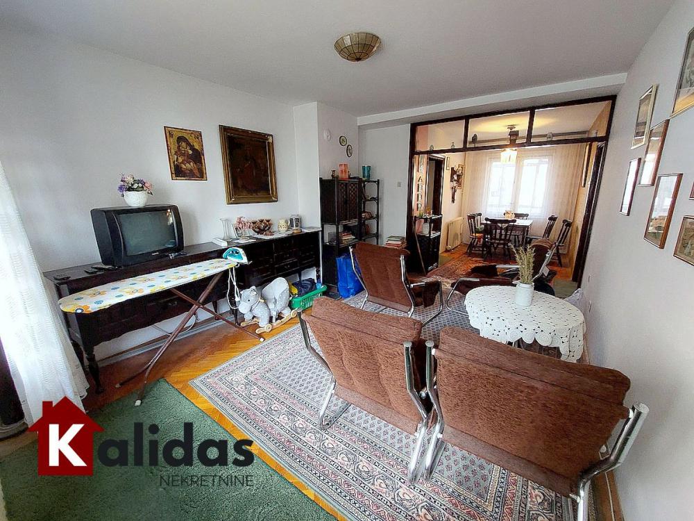 Slika 2 - Stan,NOVI SAD,CENTAR,kv: 90, € 288400, ID: 1007471