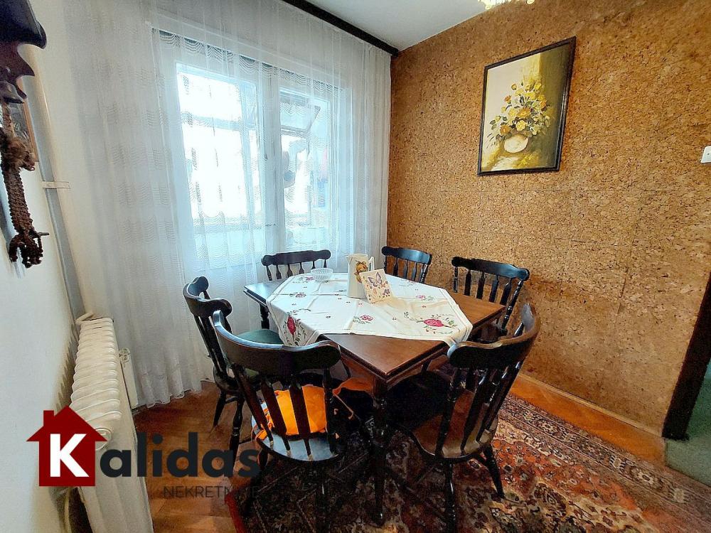 Slika 8 - Stan,NOVI SAD,CENTAR,kv: 90, € 288400, ID: 1007471