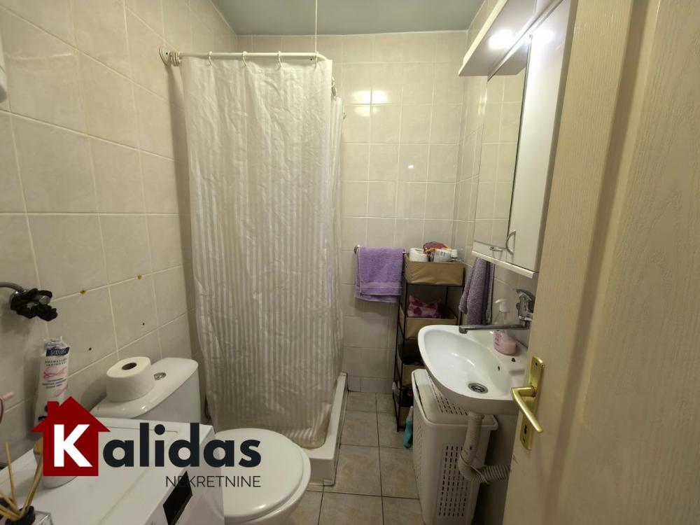 Slika 6 - Stan,NOVI SAD,DETELINARA,kv: 24, € 72100, ID: 1007717