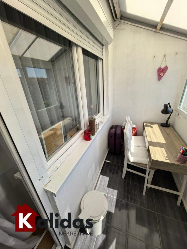 Slika 3 - Stan,NOVI SAD,DETELINARA,kv: 24, € 72100, ID: 1007717