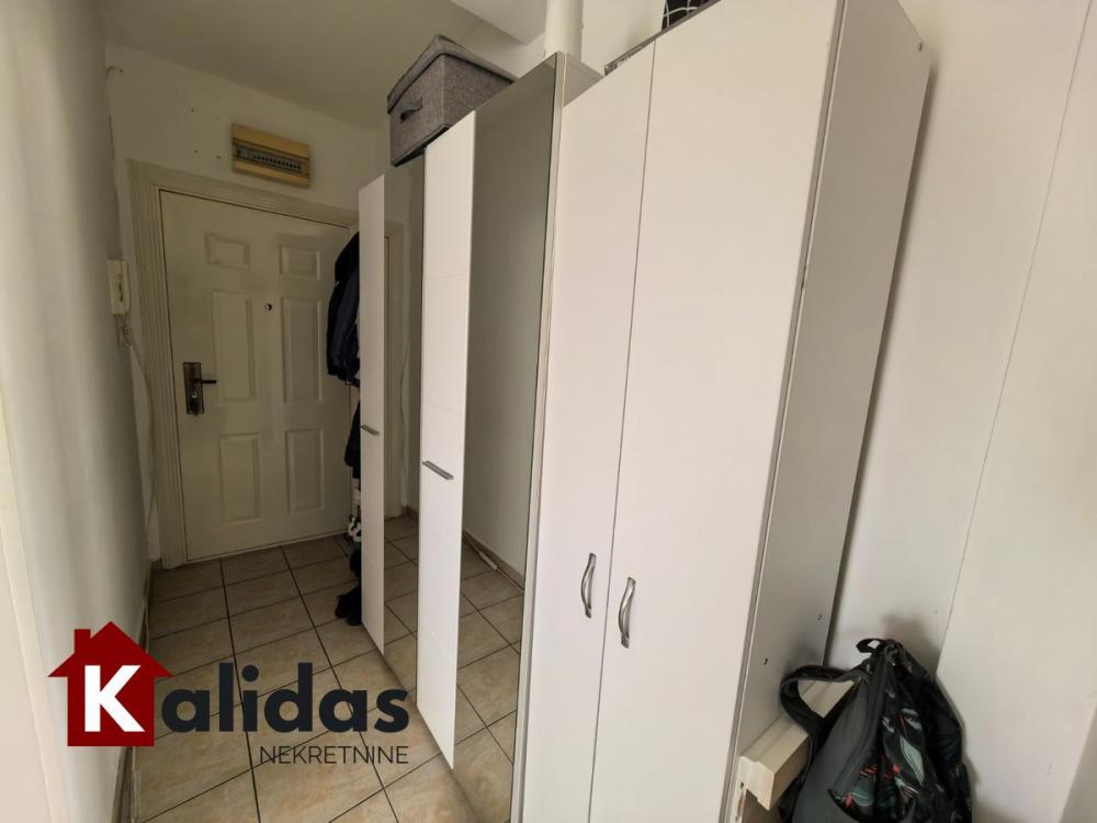 Slika 5 - Stan,NOVI SAD,DETELINARA,kv: 24, € 72100, ID: 1007717