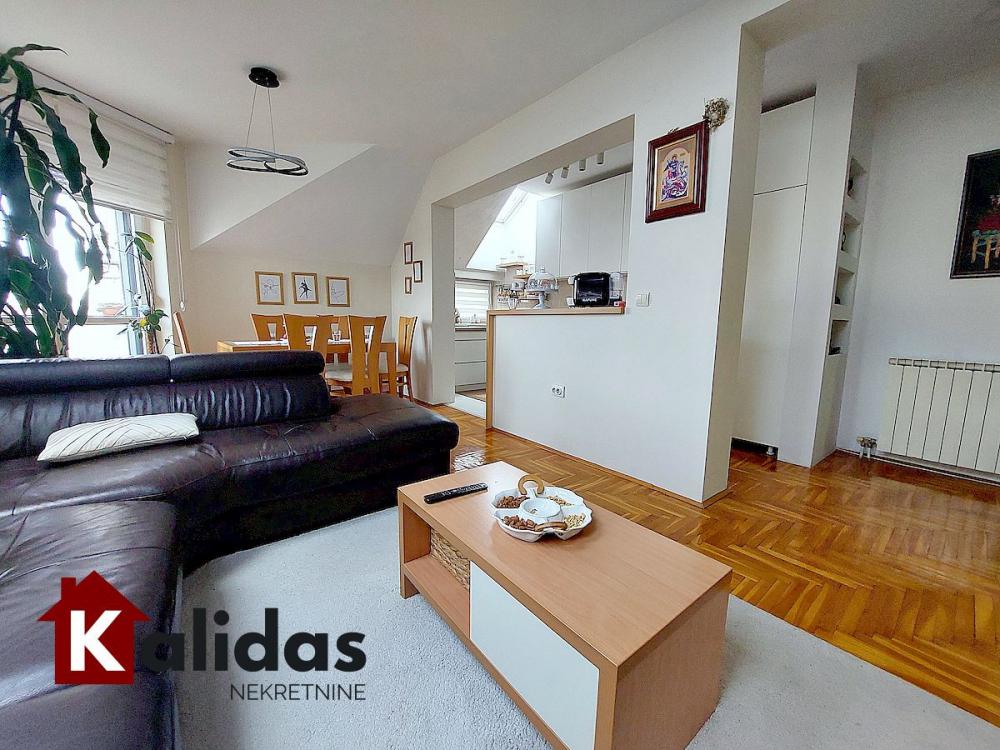 Slika 4 - Stan,NOVI SAD,GRBAVICA,kv: 98, € 293550, ID: 1007433