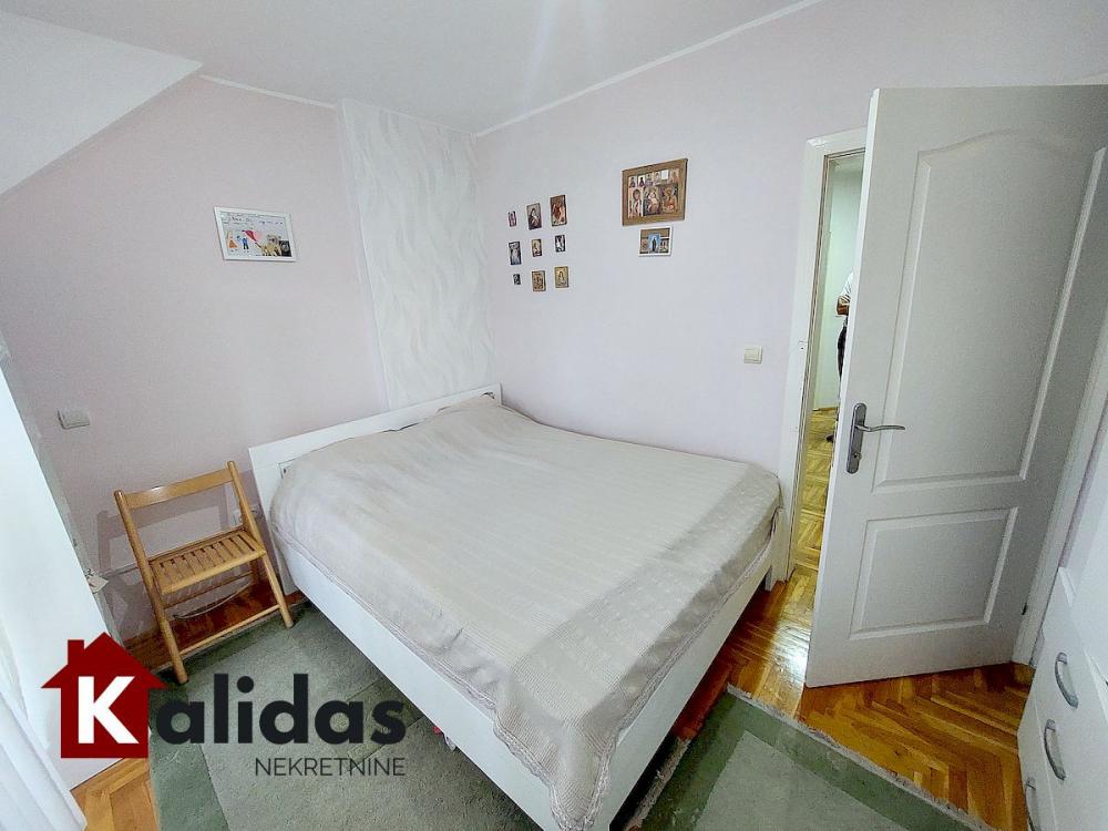 Slika 11 - Stan,NOVI SAD,GRBAVICA,kv: 98, € 293550, ID: 1007433