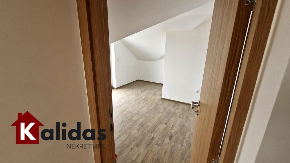 Slika 10 - Stan,NOVI SAD,NOVO NASELJE,kv: 100, € 139000, ID: 1007622