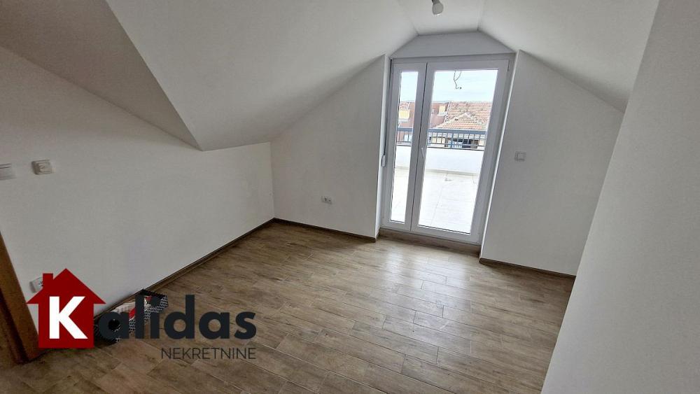 Slika 11 - Stan,NOVI SAD,NOVO NASELJE,kv: 100, € 139000, ID: 1007622