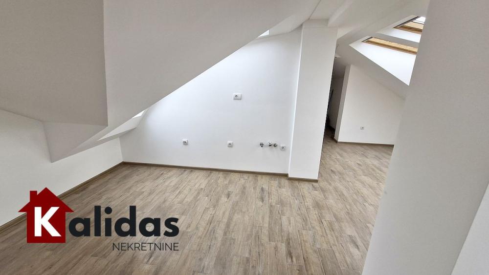 Slika 2 - Stan,NOVI SAD,NOVO NASELJE,kv: 100, € 139000, ID: 1007622