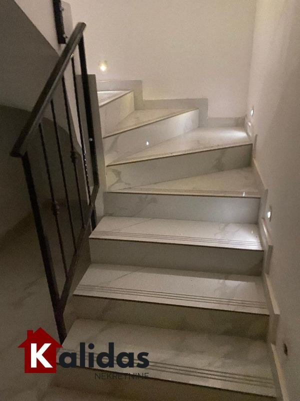 Slika 7 - Stan,NOVI SAD,SALAJKA,kv: 74, € 226600, ID: 1007663