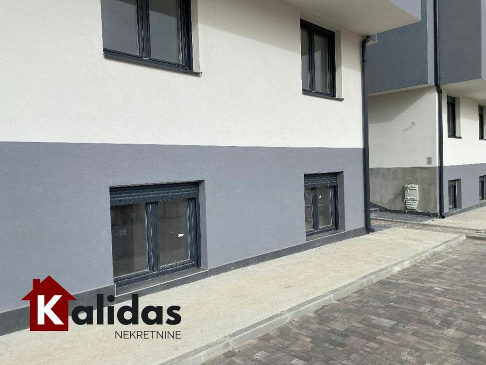 Slika 2 - Stan,NOVI SAD,MIŠELUK,kv: 31, € 61800, ID: 1007665