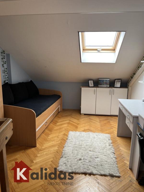 Slika 9 - Stan,NOVI SAD,CENTAR,kv: 91, € 278000, ID: 1007722