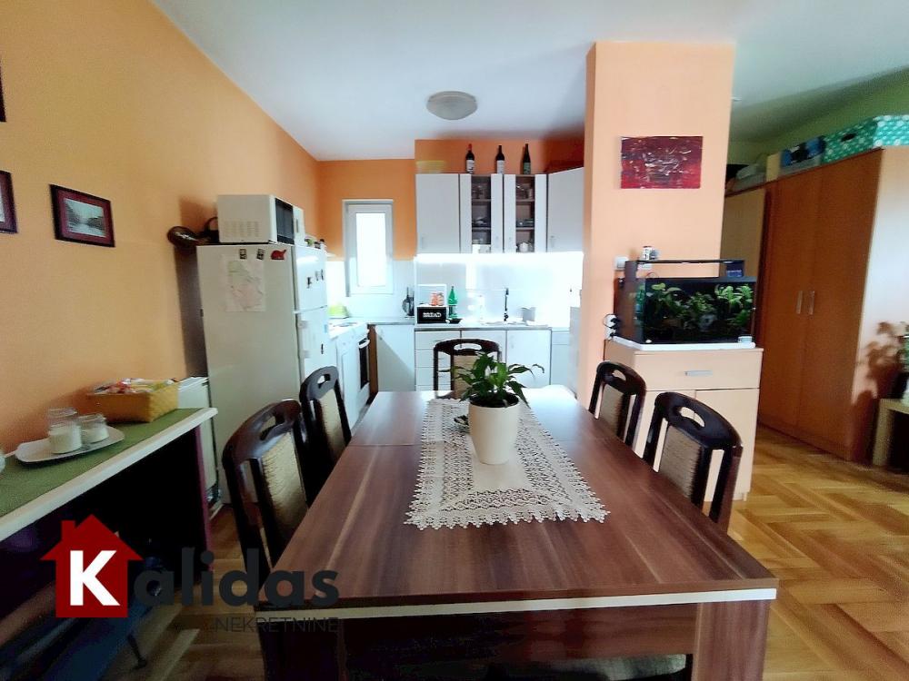 Slika 5 - Stan,NOVI SAD,CENTAR,kv: 72, € 164800, ID: 1006866