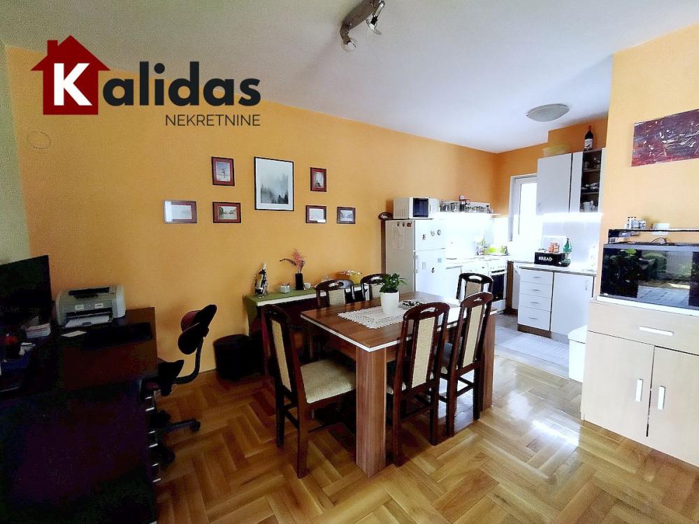 Slika 4 - Stan,NOVI SAD,CENTAR,kv: 72, € 164800, ID: 1006866