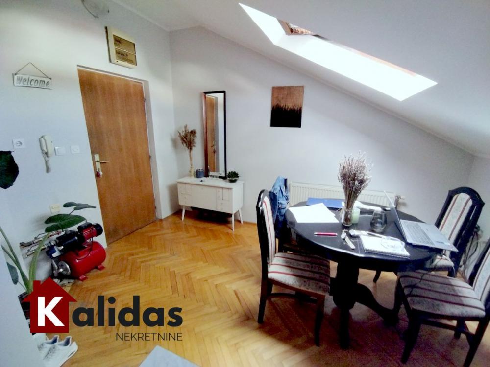 Slika 1 - Stan,NOVI SAD,BULEVAR,kv: 48, € 98900, ID: 1005638