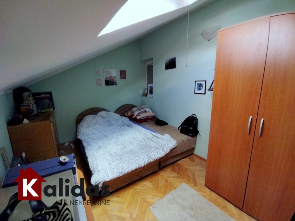 Slika 7 - Stan,NOVI SAD,BULEVAR,kv: 48, € 98900, ID: 1005638