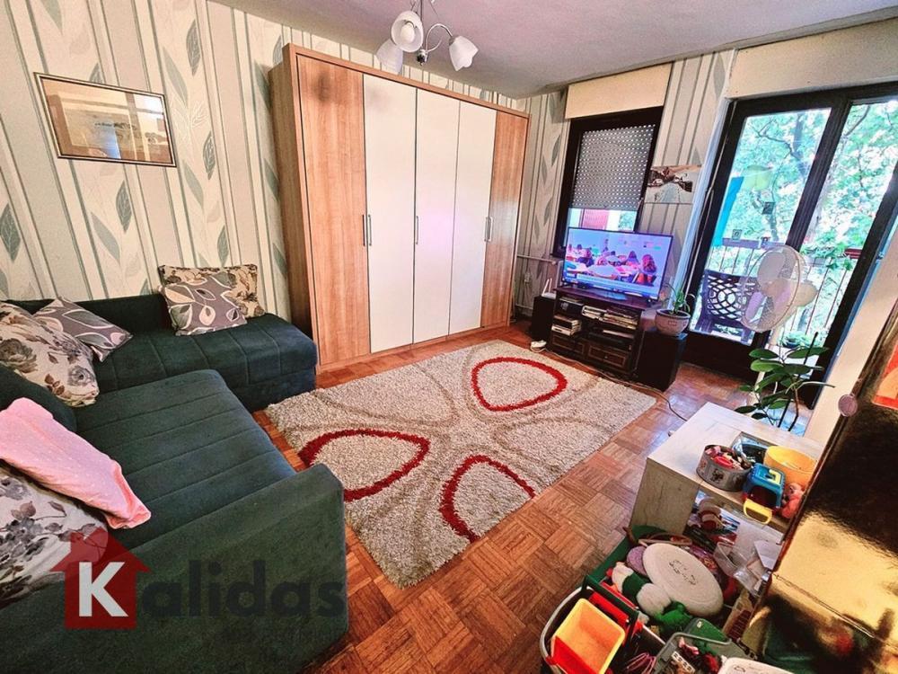 Glavna slika -Stan,NOVI SAD,BULEVAR,kv: 71, € 180800, ID: 1007412