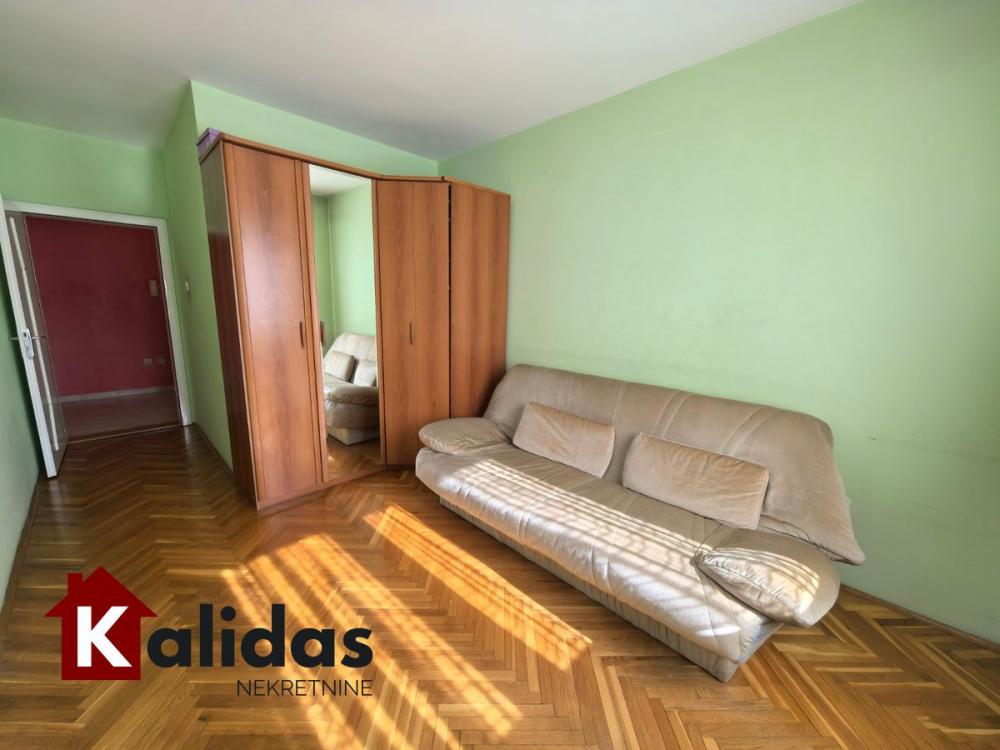 Slika 4 - Stan,NOVI SAD,GRBAVICA,kv: 56, € 151400, ID: 1007525