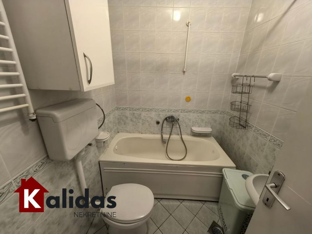 Slika 6 - Stan,NOVI SAD,GRBAVICA,kv: 56, € 151400, ID: 1007525