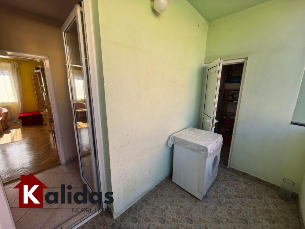 Slika 3 - Stan,NOVI SAD,GRBAVICA,kv: 56, € 151400, ID: 1007525