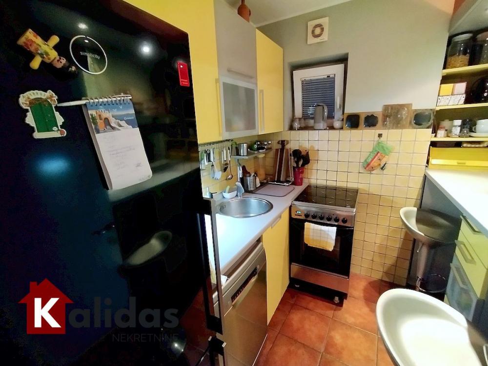 Slika 11 - Stan,NOVI SAD,BULEVAR,kv: 127, € 300760, ID: 1007168