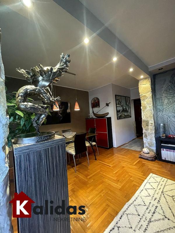 Slika 5 - Stan,NOVI SAD,BULEVAR,kv: 127, € 300760, ID: 1007168