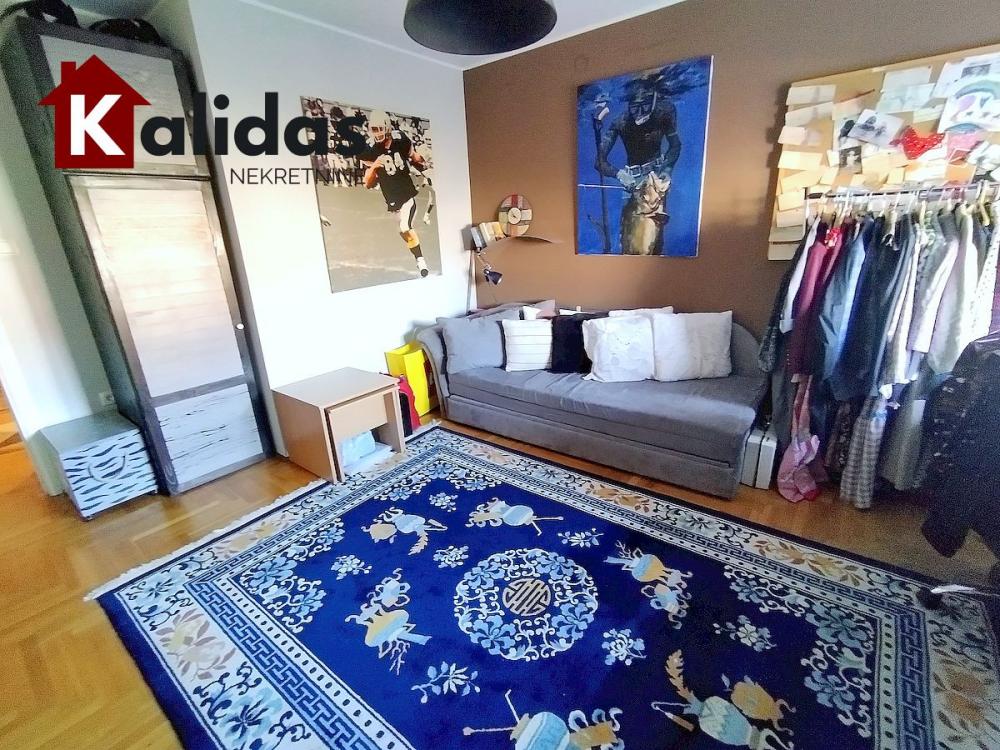 Slika 10 - Stan,NOVI SAD,BULEVAR,kv: 127, € 300760, ID: 1007168