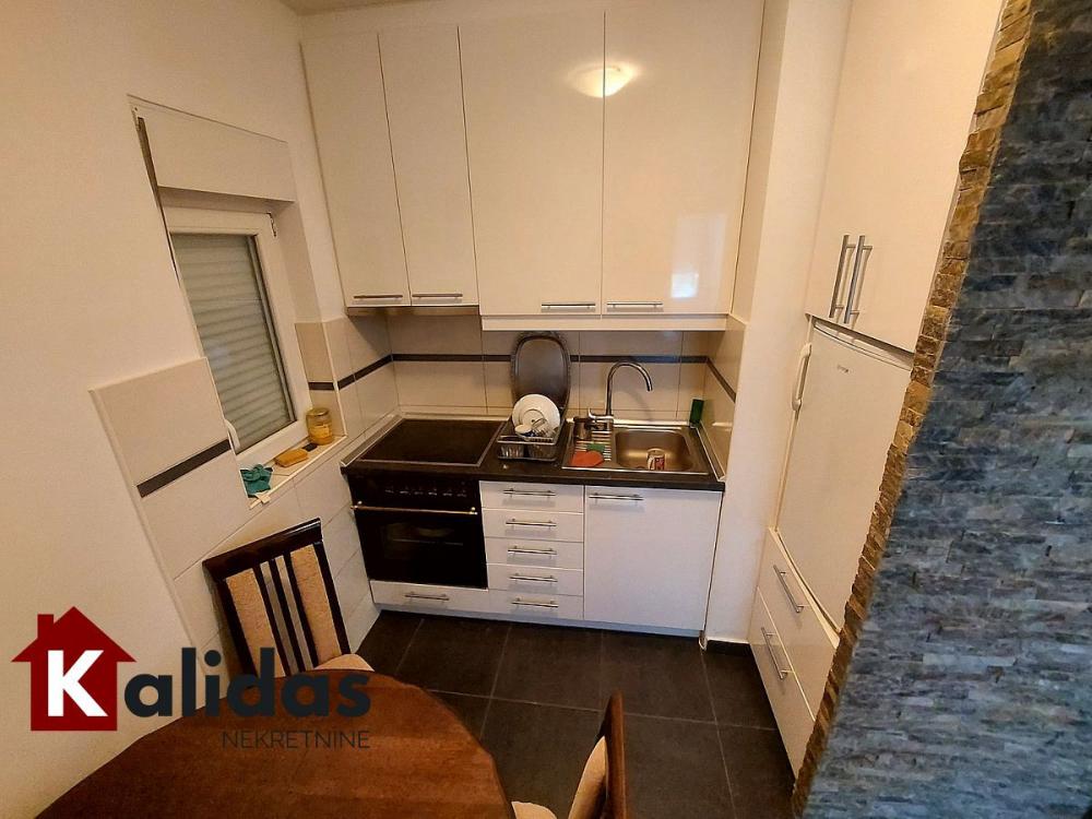 Slika 6 - Stan,NOVI SAD,TELEP,kv: 35, € 92700, ID: 1004291