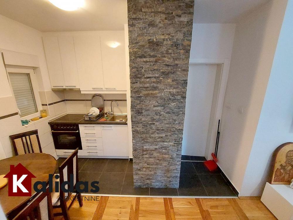 Slika 5 - Stan,NOVI SAD,TELEP,kv: 35, € 92700, ID: 1004291